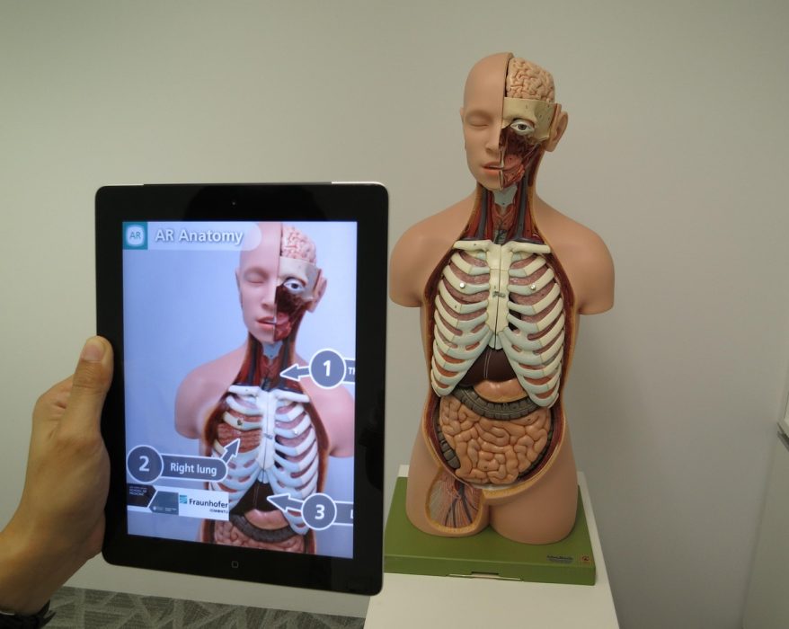 AR and VR in healthcare 2025